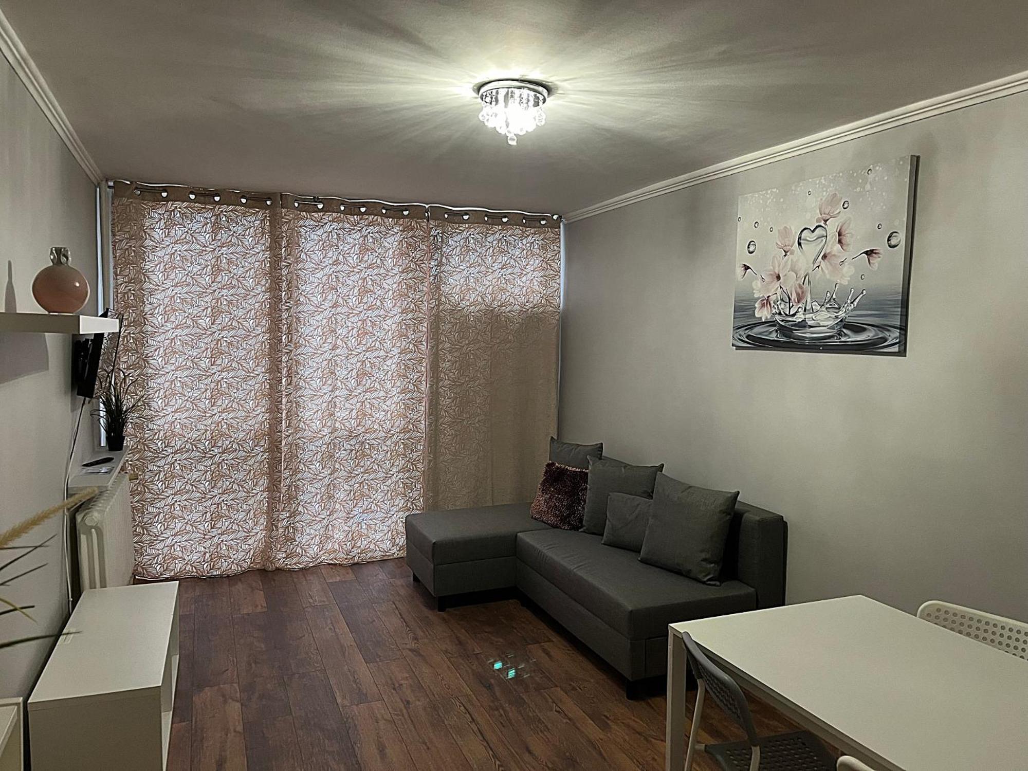 Coser Apartamenty Grzybowska วอร์ซอ ภายนอก รูปภาพ